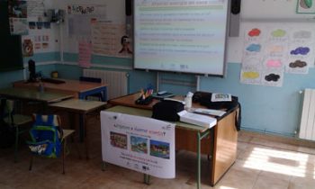 En esta ocasión el GDR se ha marchado hasta Polícar para mostrar a los alumnos de primaria la importancia del buen uso energético para un medio ambiente sostenible