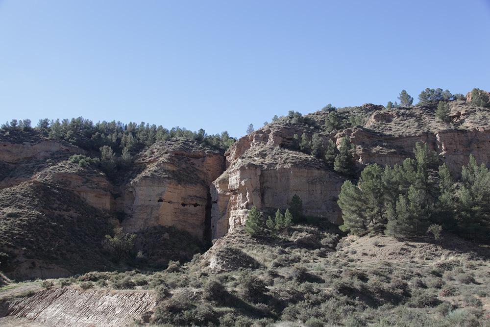 Cueva refugio del Cementerio