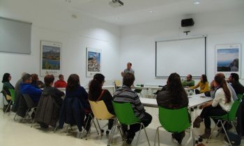 El “futuro” de la elaboración tradicional  de queso se reúne en el GDR de GUADIX