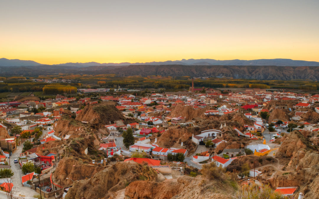 Nuevo sendero local en Benalúa. Permitirá recorrer parte de la historia del Geoparque de Granada a través de sus badlands