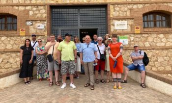 Un grupo de desarrollo rural de Polonia visita la Comarca de Guadix para conocer ejemplos de buenas prácticas en el territorio.