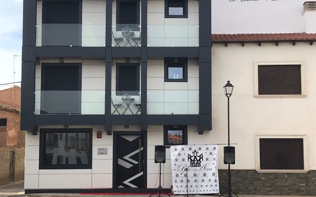 Otro proyecto LEADER ve la luz: Inaugurado el Hotel Rural Reina Aixa en Cogollos de Guadix