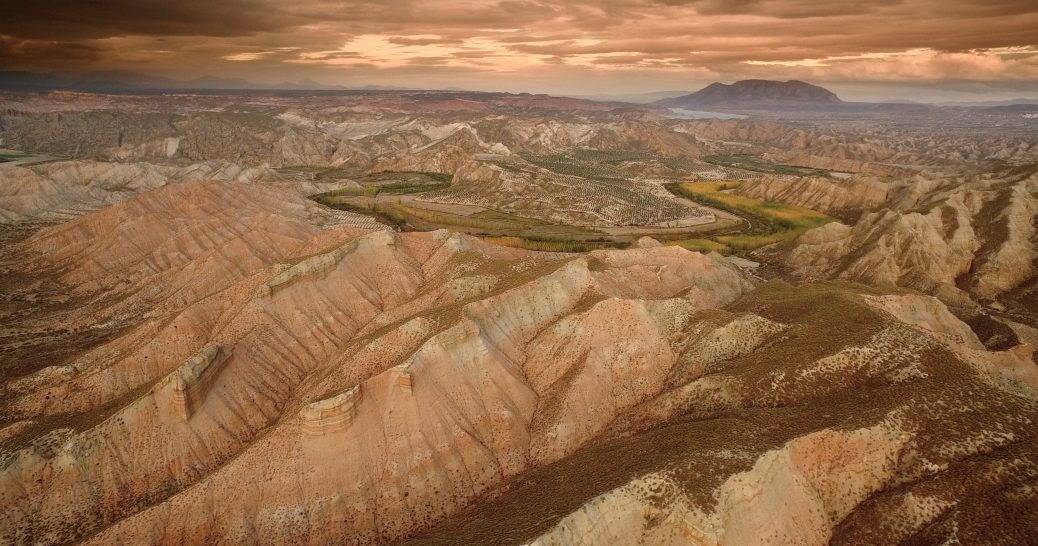 La Asociación de Ecoturismo en España capacita a 10 técnicos y técnicas del Geoparque de Granada para que puedan asesorar y orientar a empresas turísticas locales en el cumplimiento de los requisitos de adhesión al Club Ecoturismo en España.