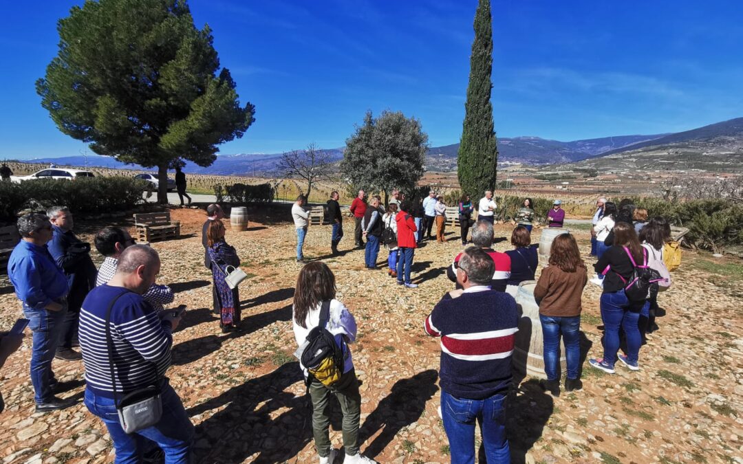 El GDR de Guadix participa en la Alpujarra almeriense en un encuentro de experiencias del proyecto de cooperación “Ecoturismo: Sierra Nevada, Todo Natural” 