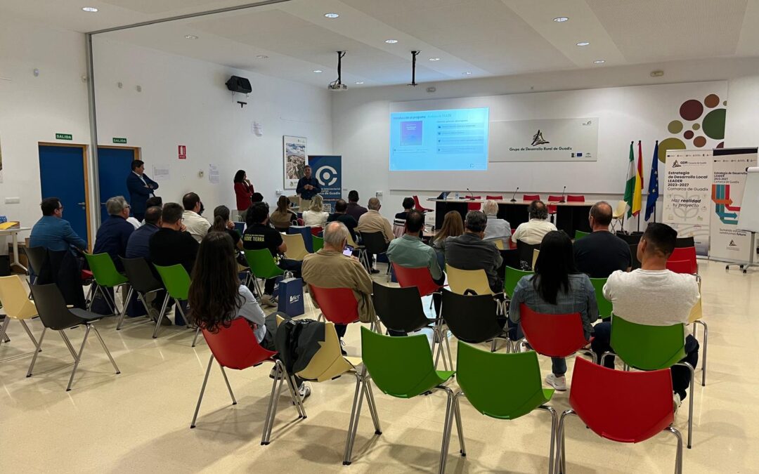 El GDR Comarca de Guadix presenta las ayudas LEADER 2023-2027 en la jornada empresarial “Impulsa tu negocio: oportunidades para el crecimiento”